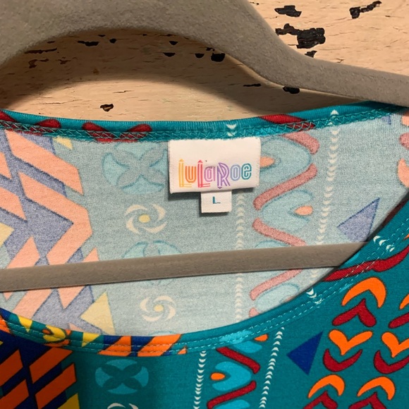 Brand new lularoe tunic - Picture 3 of 3